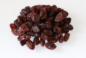 les chiens peuvent-ils manger des raisins secs