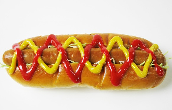 Les chiens peuvent-ils manger des hot-dogs?  Les hot-dogs sont-ils bons ou mauvais pour les chiens?