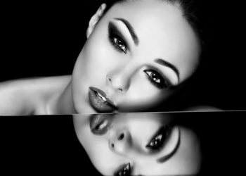 Comment Appelle-t-on l'effet miroir ?