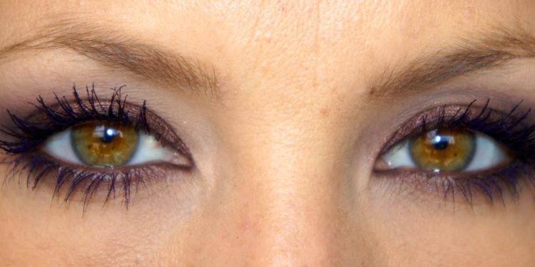 C'est quoi les yeux noisette ?