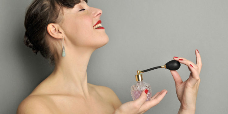 Comment parfumer un chat ?