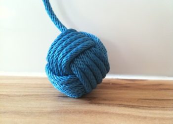 Comment faire une boule avec de la corde ?