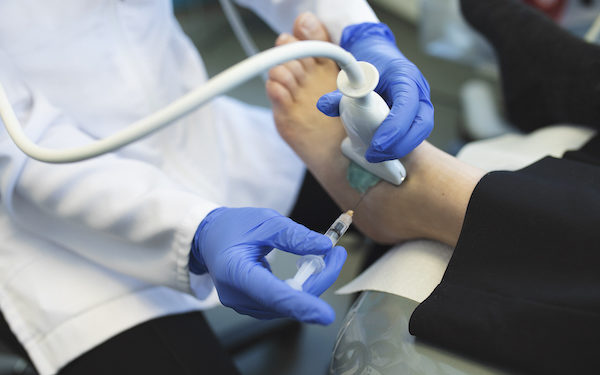 Est-ce que la cortisone calme la douleur ?