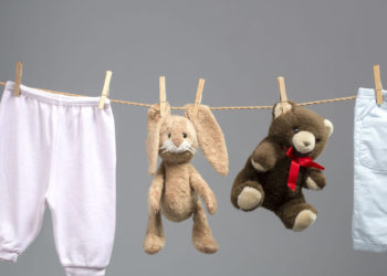 Comment laver son doudou à la main ?