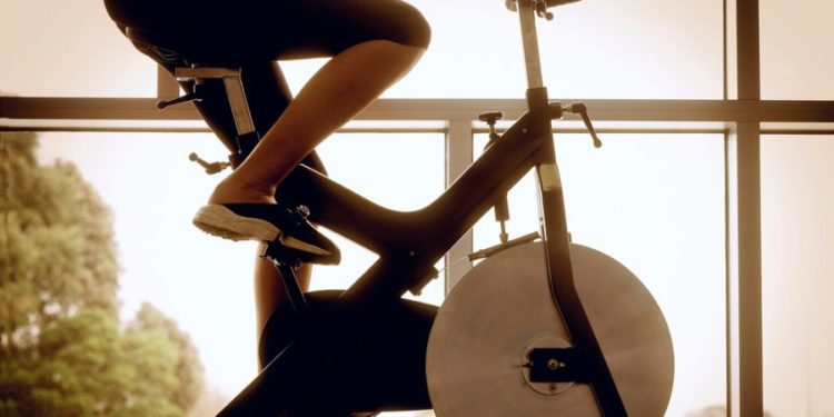 Quelles sont les caractéristiques d'un réflexe conditionnel ?