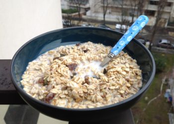 Est-ce bon de manger des flocons d'avoine le matin ?