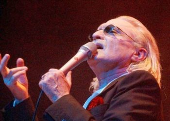 Est-ce que la merlette chante ?