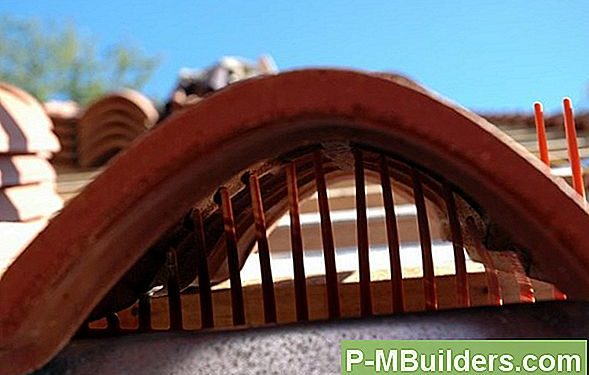 Comment empêcher les oiseaux de nicher sous les toits ?