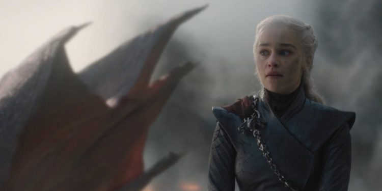 Pourquoi Daenerys enferme ses dragons ?