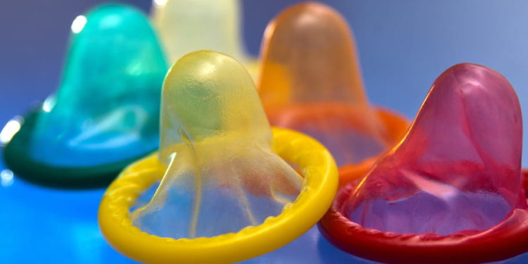 Qui change de couleur synonyme ?