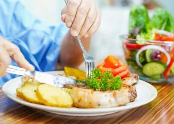 Pourquoi arrêter l'hydratation en fin de vie ?