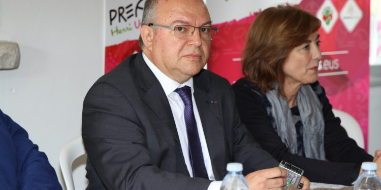 Comment doit être la langue ?