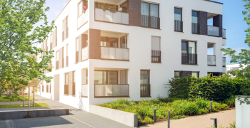 Comment Appelle-t-on l'habitat de la chèvre ?