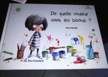 Quelle couleur sont les méduses ?