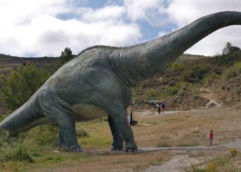 Quel est le plus gros dinosaure du monde ?