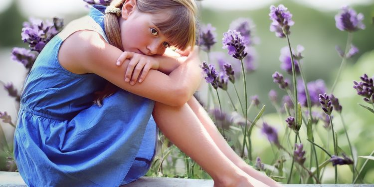 Qu'est-ce qui peut provoquer une occlusion intestinale ?