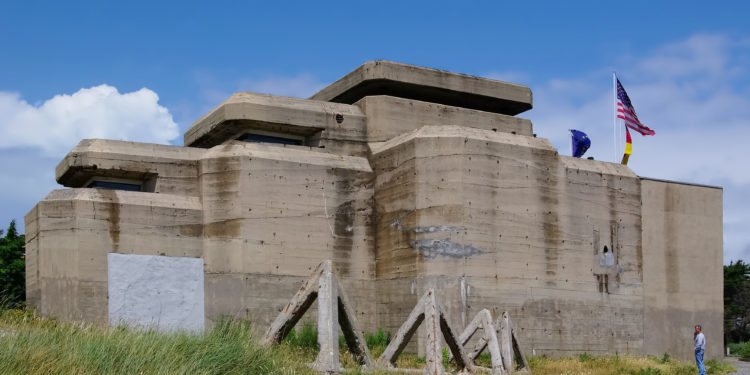 Qui a construit les blockhaus en Normandie ?