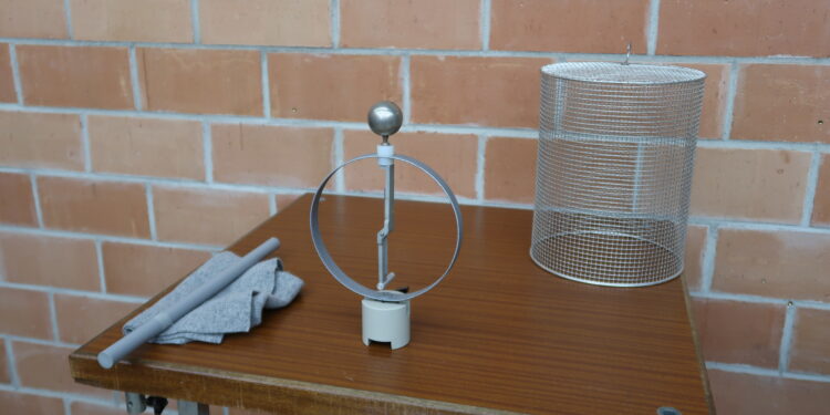 Comment Appelle-t-on la cage des oiseaux ?