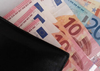 Comment augmenter le taux d'humidité dans la couveuse ?