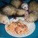 Comment donner un œuf à un furet ?