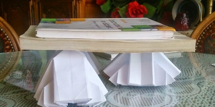 Comment durcir une sculpture en papier ?