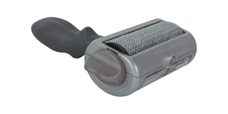 Comment éviter les poils de chat sur les vêtements ?