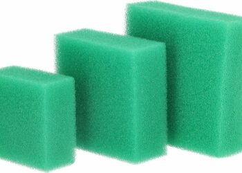 Comment faire pour garder l'eau de l'aquarium propre ?