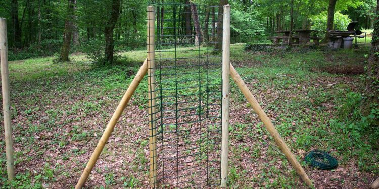 Comment faire un enclos avec du grillage ?