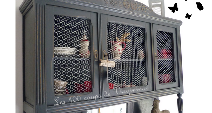 Comment fixer du grillage à poule sur du bois ?