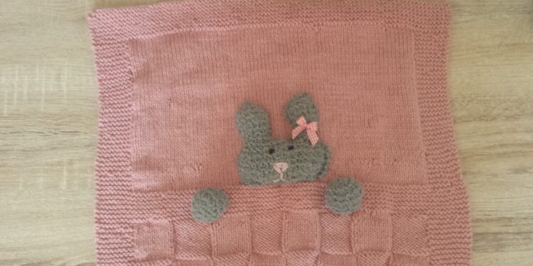 Est-ce que c'est bien de dormir avec un lapin ?