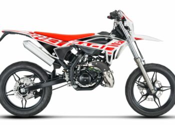 Est-ce qu'un poisson combattant s'ennuie ?