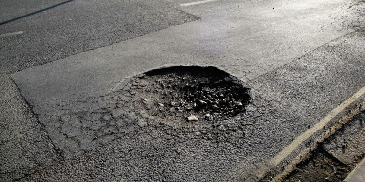 Où mettre de la paille dans le poulailler ?