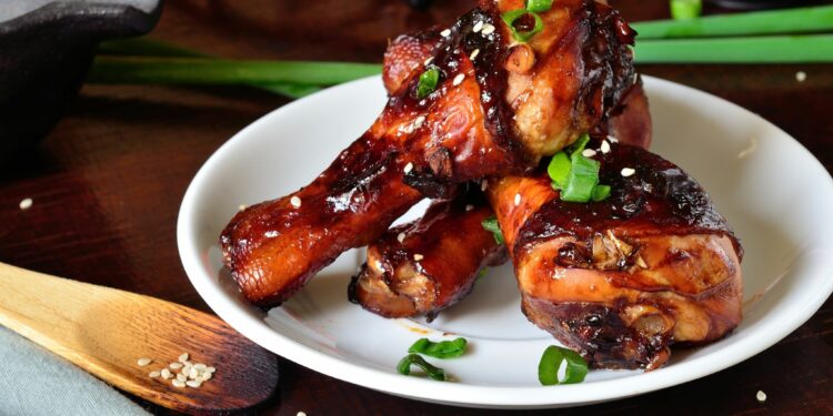 Pourquoi donner des coquilles d'huîtres aux poules ?