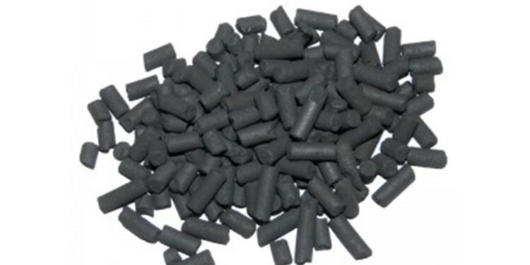 Pourquoi l'eau de l'aquarium est trouble ?