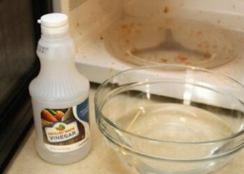 Pourquoi mettre du bicarbonate de soude dans la piscine ?