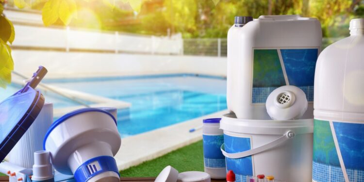 Quel poisson nettoie le fond de l'aquarium ?