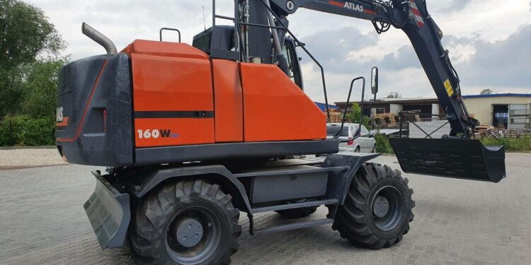 Quelle batterie pour panneau solaire 150 W ?