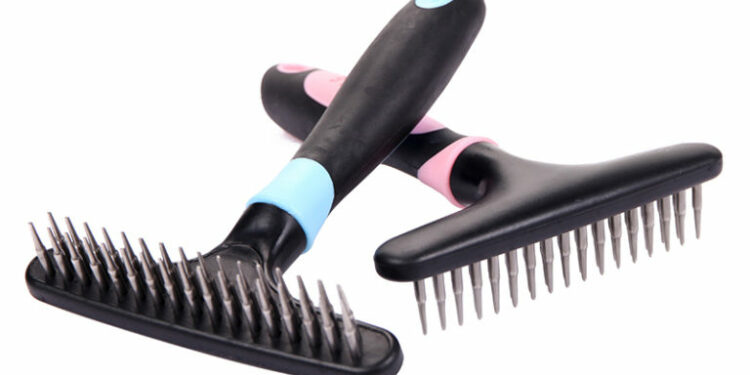 Quelle brosse pour le sous-poil ?