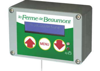 Quelle dimension pour une trappe de poulailler ?